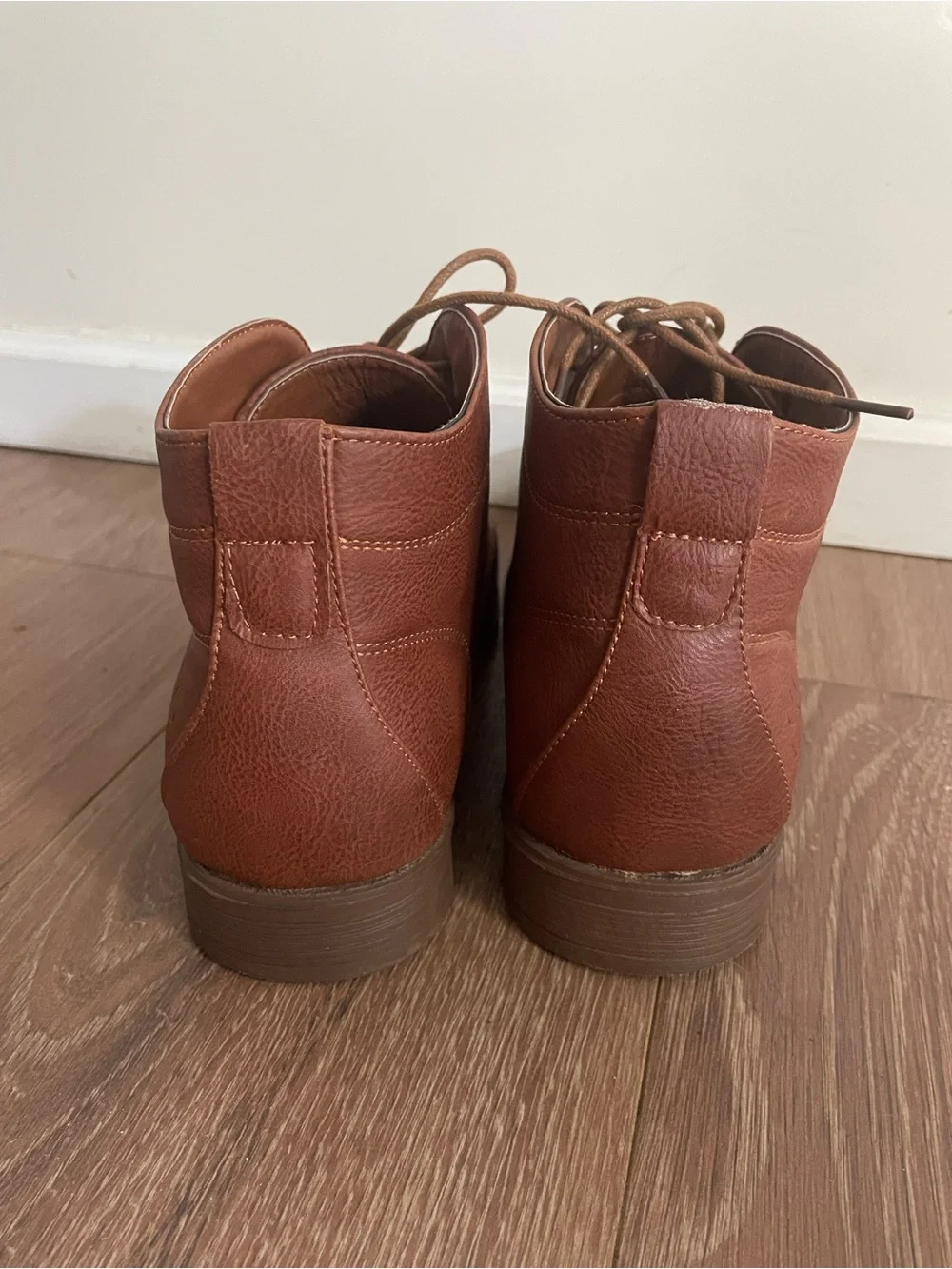 Men's Brown Lace-Up Chukka Boots